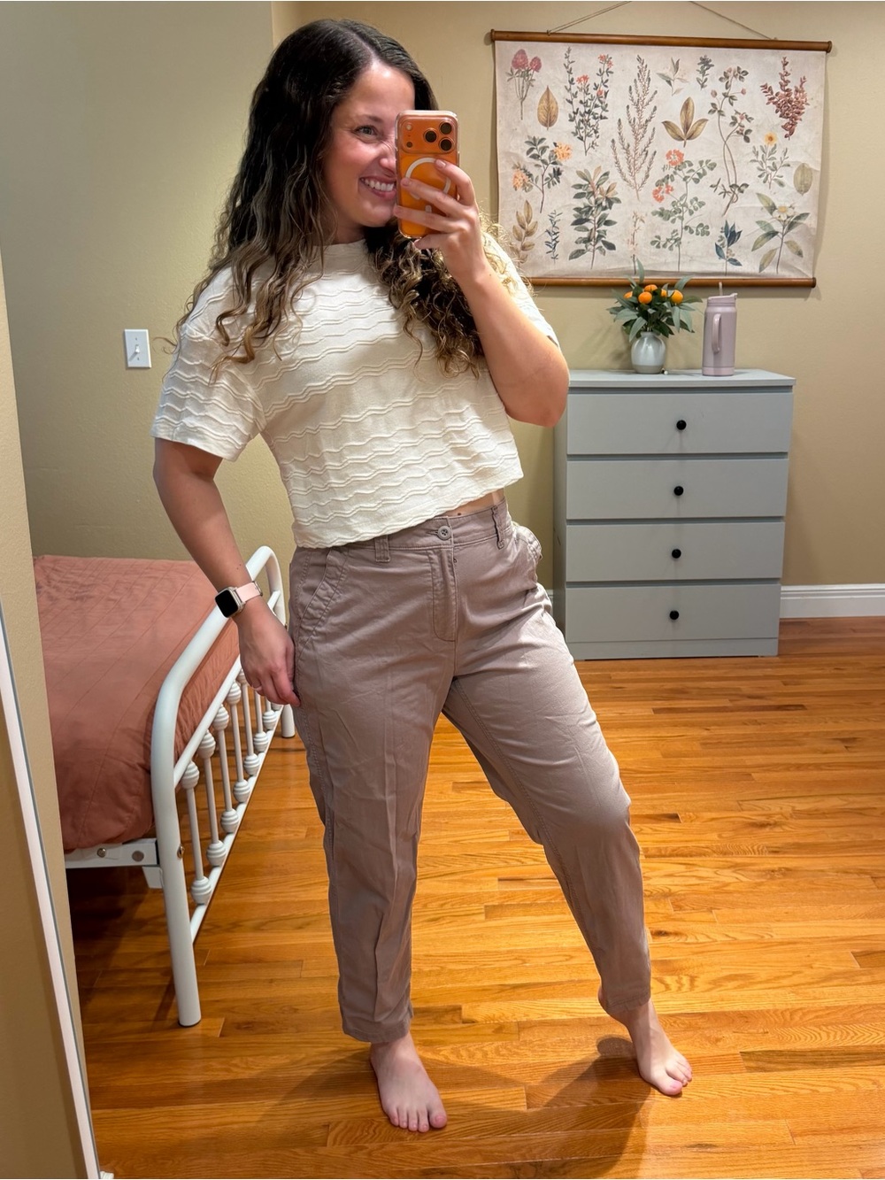 Old Navy OG High Rise Chino Straight-Leg Pants in Mauve Medium